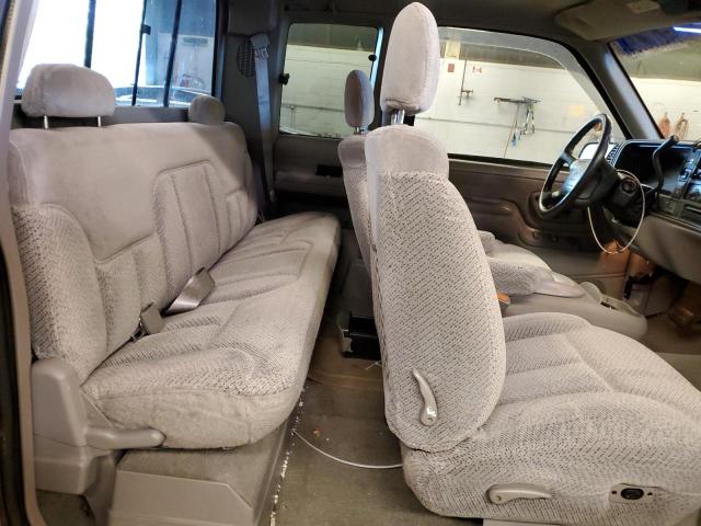 1997 Chevrolet Gmt-400 K1500 VIN: 2GCEK19R5V1275981 Lot: 62278554