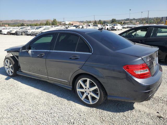 VIN WDDGF4HB2DR255105 2013 Mercedes-Benz C-Class, 250 no.2