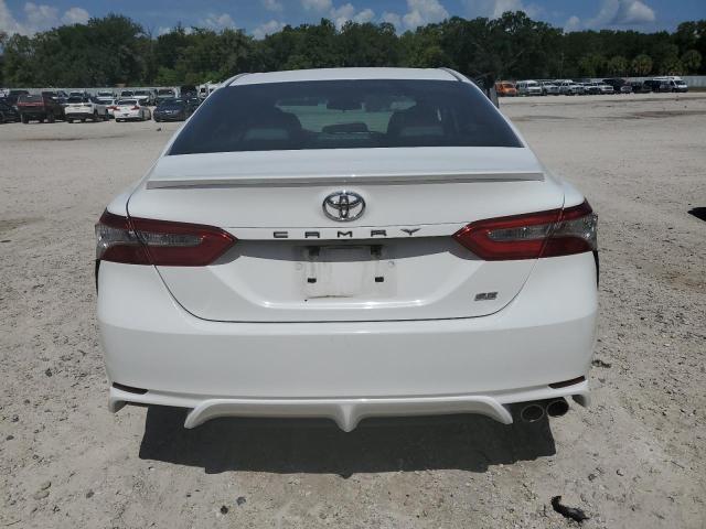 VIN 4T1B11HK9JU114702 2018 Toyota Camry, L no.6