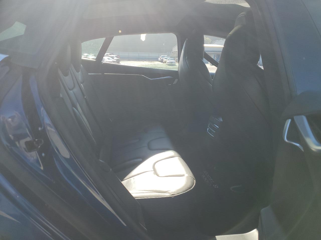 5YJSA1E45GF156392 2016 Tesla Model S