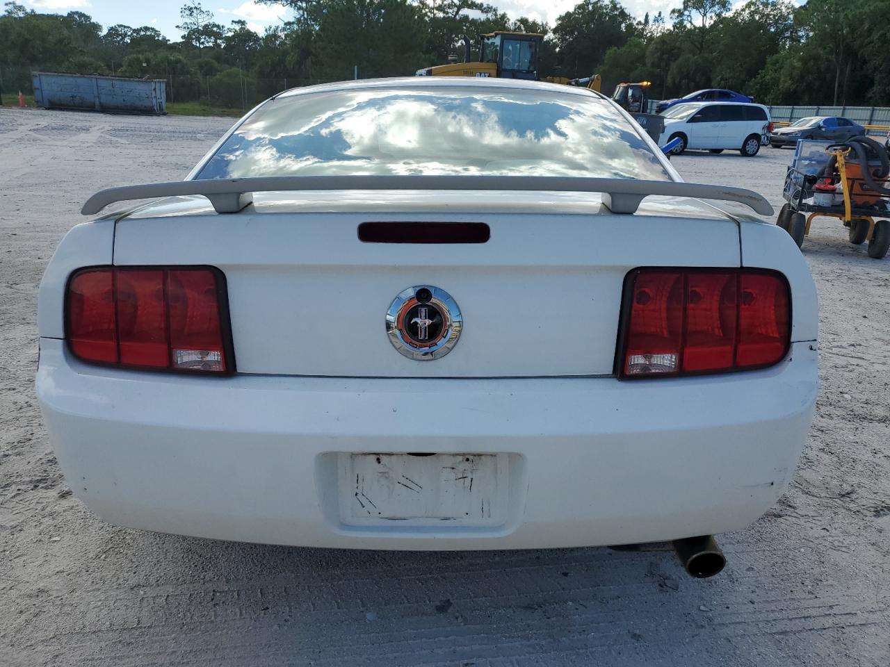 1ZVHT80N665157965 2006 Ford Mustang