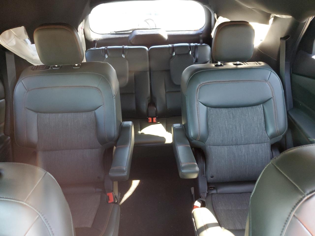 1FMSK8JH7NGA86424 2022 Ford Explorer Timberline