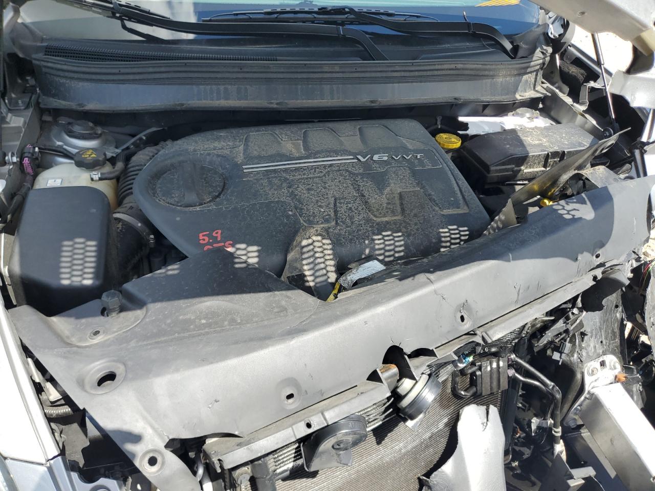 1C4PJMCS2EW310106 2014 Jeep Cherokee Latitude