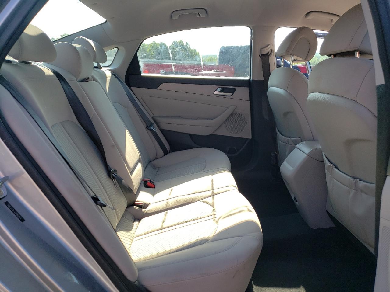 5NPE24AF5FH165354 2015 Hyundai Sonata Se