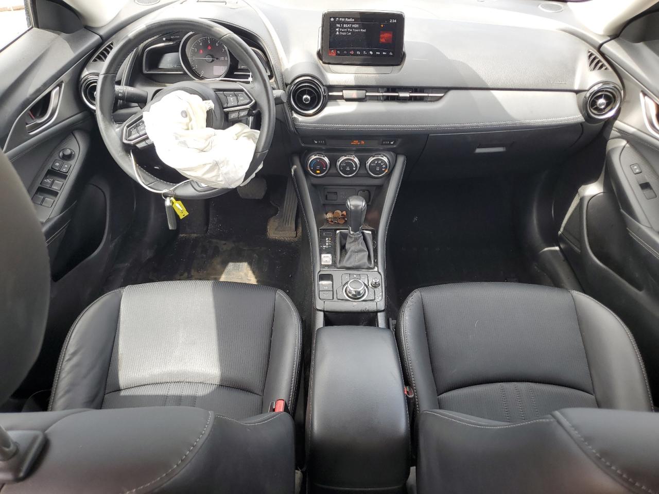 JM1DKFC75K1457746 2019 Mazda Cx-3 Touring