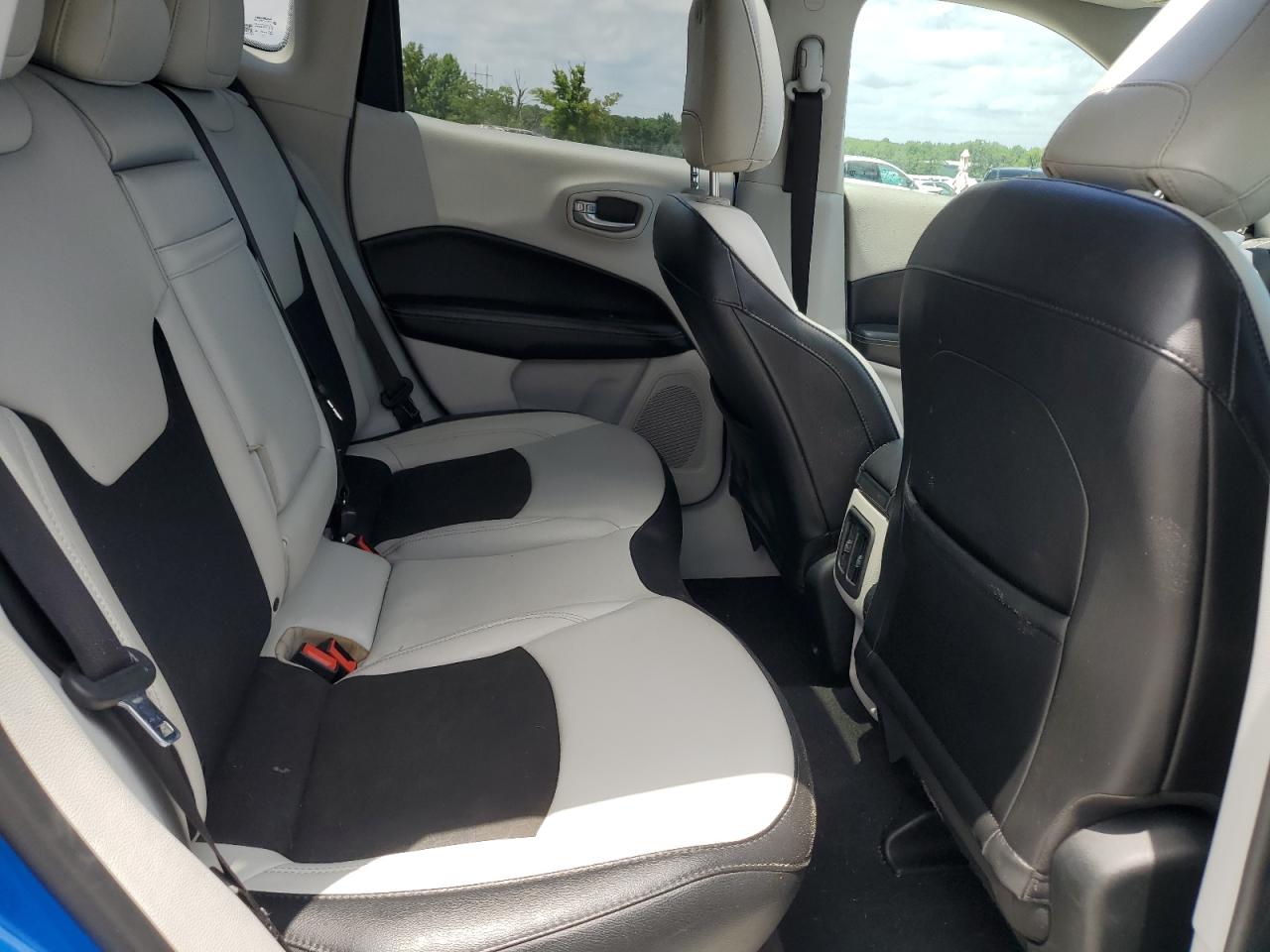 3C4NJCBB4KT730731 2019 Jeep Compass Latitude