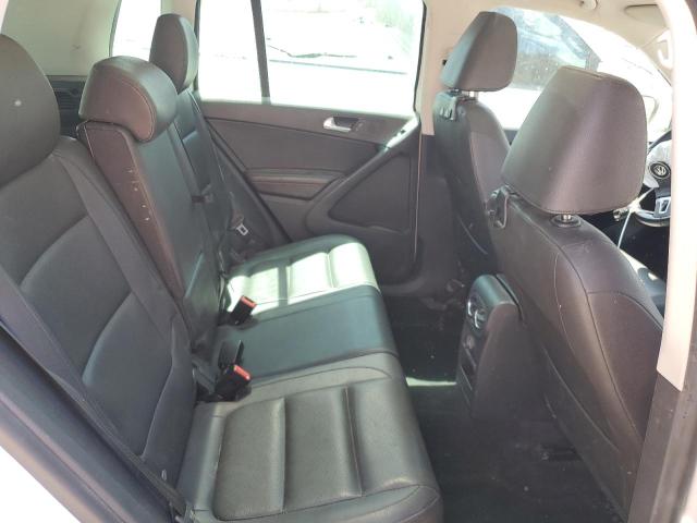 2017 VOLKSWAGEN TIGUAN WOL - WVGRV7AX4HK003377