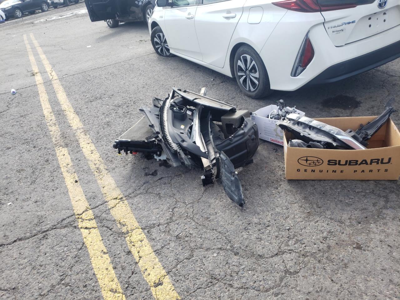 JTDKARFP5J3085738 2018 Toyota Prius Prime