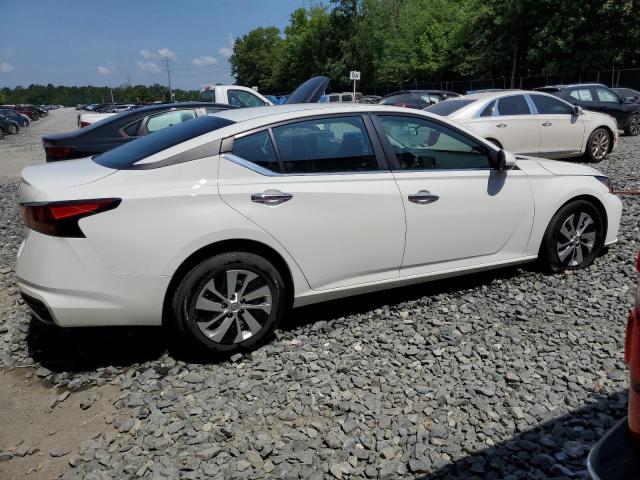 1N4BL4BV4PN327262 Nissan Altima S 3