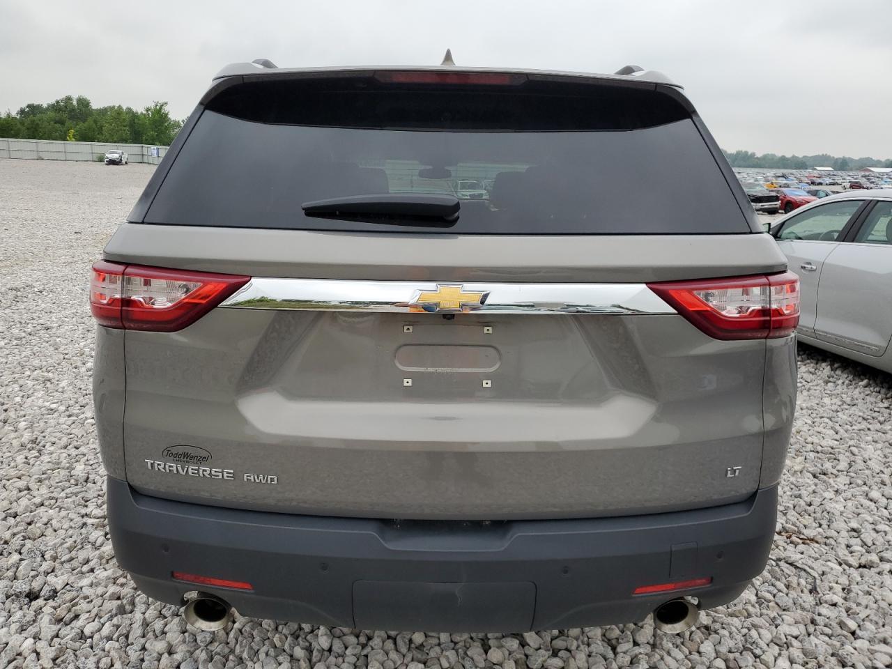 1GNEVHKW3KJ213147 2019 Chevrolet Traverse Lt