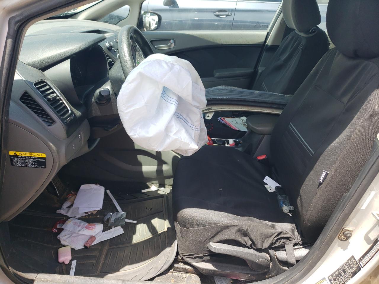 3KPFL4A76HE116424 2017 Kia Forte Lx