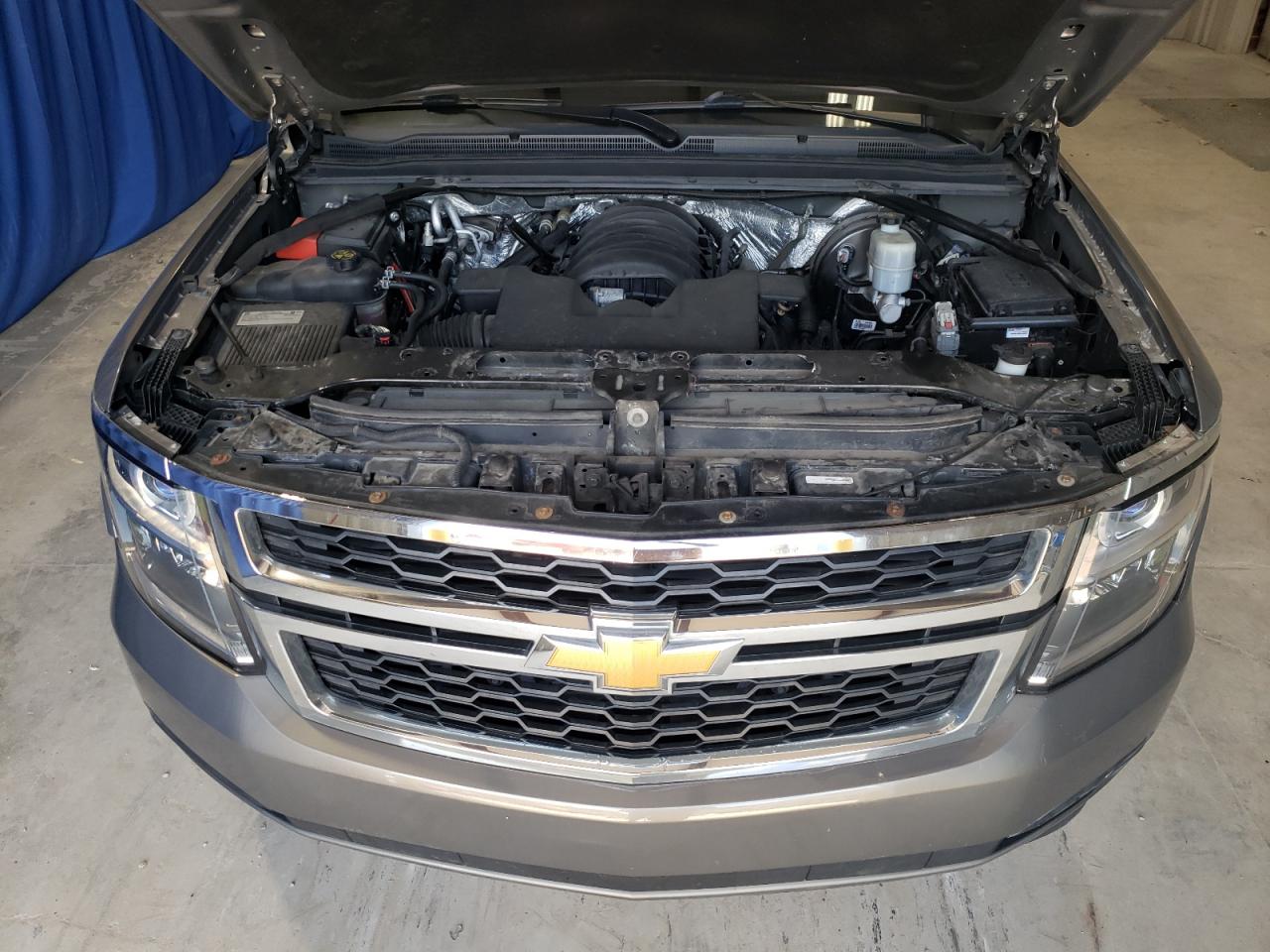 2017 Chevrolet Suburban K1500 Lt vin: 1GNSKHKC7HR388576