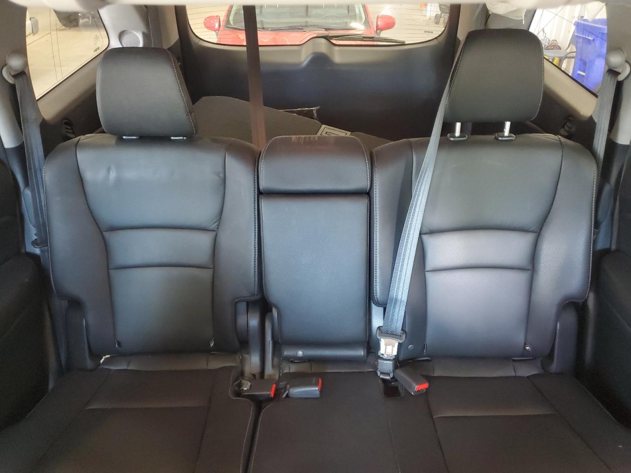 5FNYF6H93HB041128 2017 Honda Pilot Touring