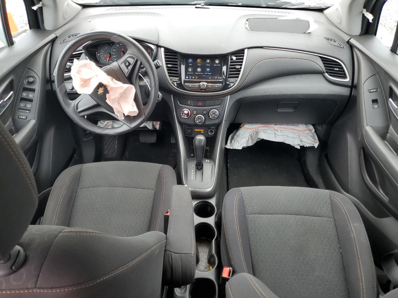 3GNCJKSBXJL299707 2018 Chevrolet Trax Ls