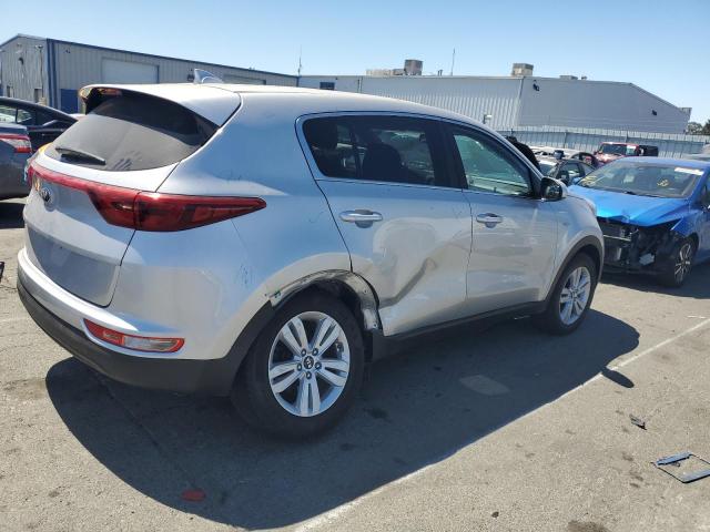 VIN KNDPMCAC3J7381350 2018 KIA Sportage, LX no.3