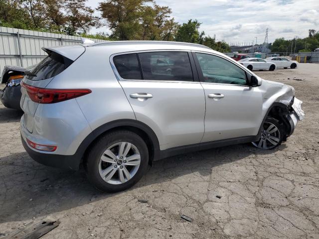 VIN KNDPMCAC5J7372942 2018 KIA Sportage, LX no.3