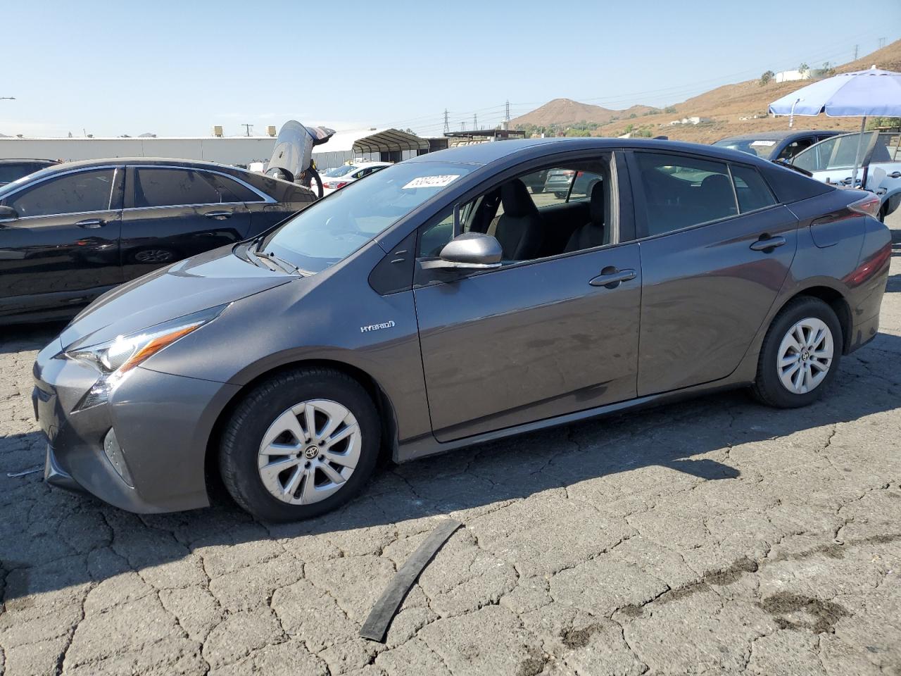 2016 Toyota Prius vin: JTDKBRFU8G3526239