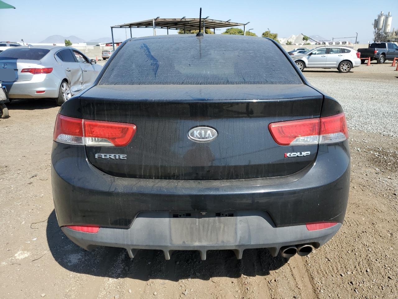 KNAFW6A35B5432204 2011 Kia Forte Sx