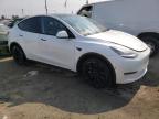 TESLA MODEL Y снимка