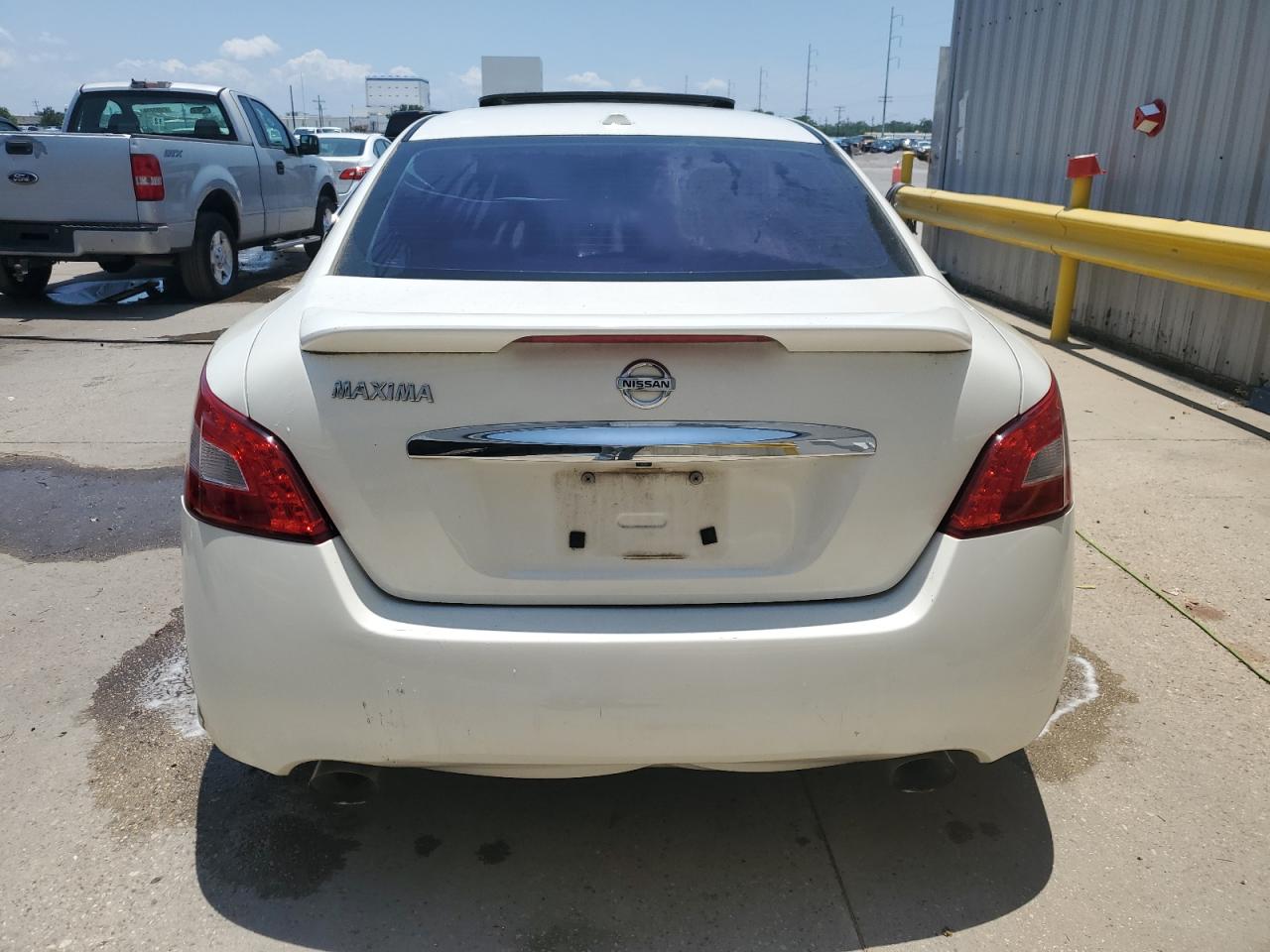 1N4AA5AP8AC865878 2010 Nissan Maxima S