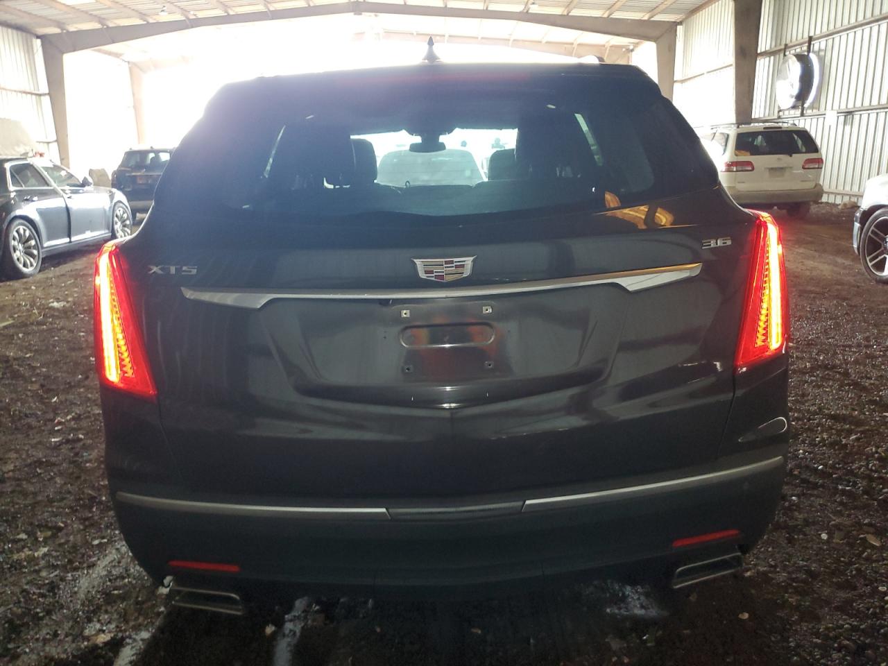 1GYKNCRS2KZ124053 2019 Cadillac Xt5 Luxury