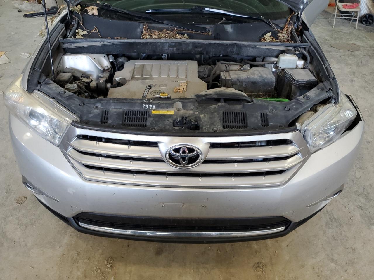 5TDBK3EHXCS130677 2012 Toyota Highlander Base