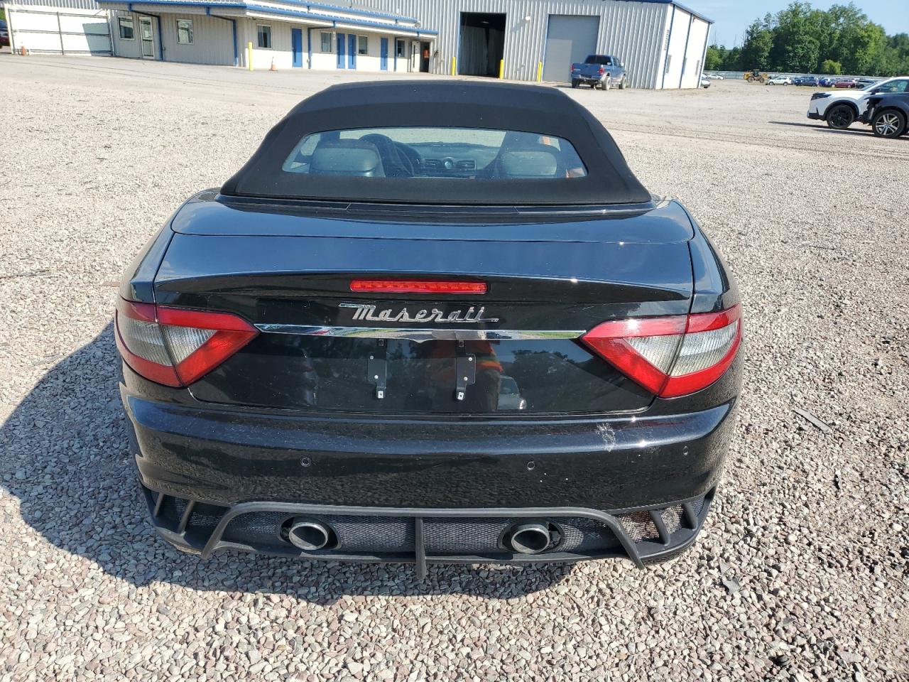 2013 Maserati Granturismo S vin: ZAM45VMAXD0071100