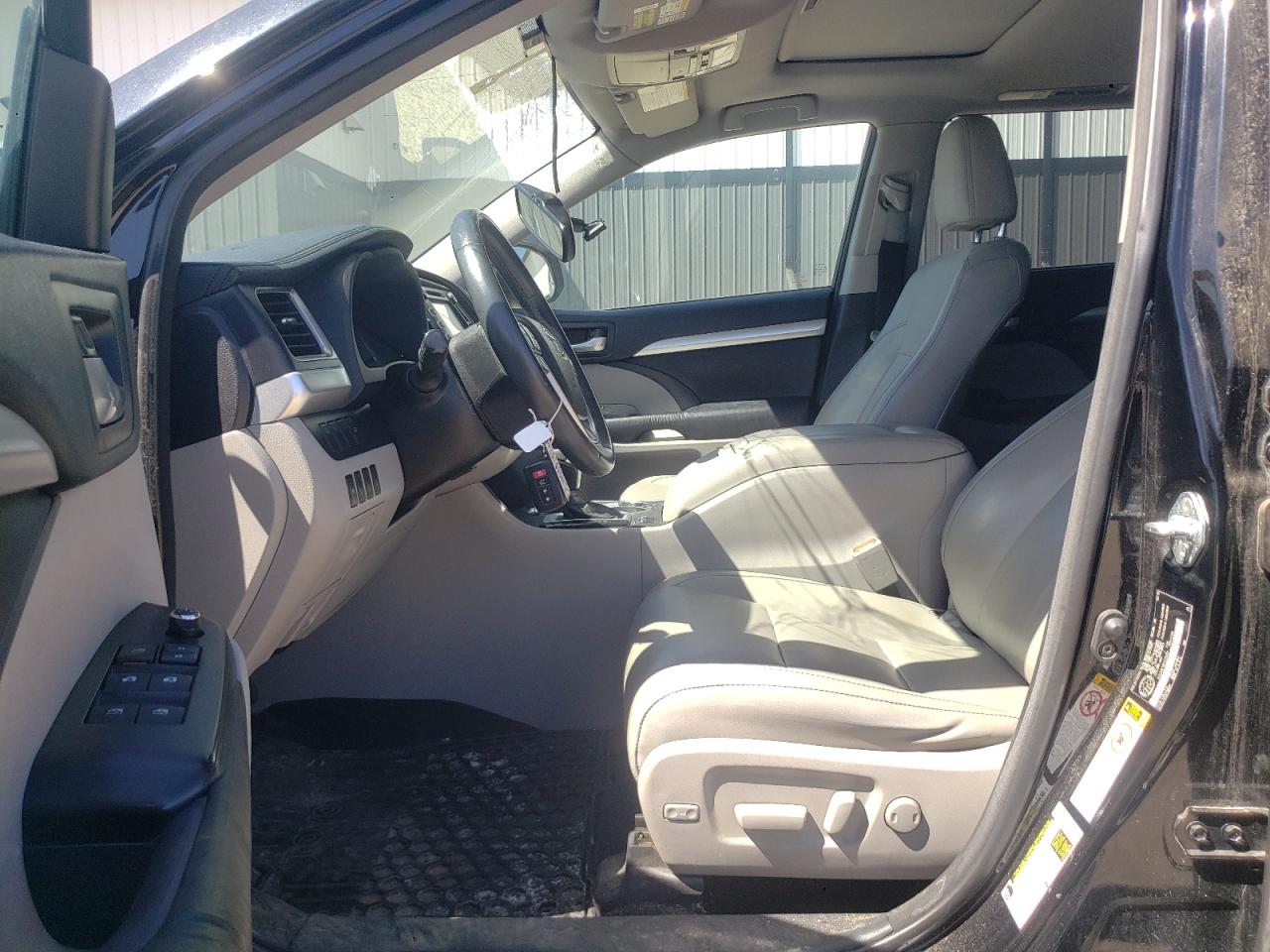 5TDJKRFH9FS223191 2015 Toyota Highlander Xle