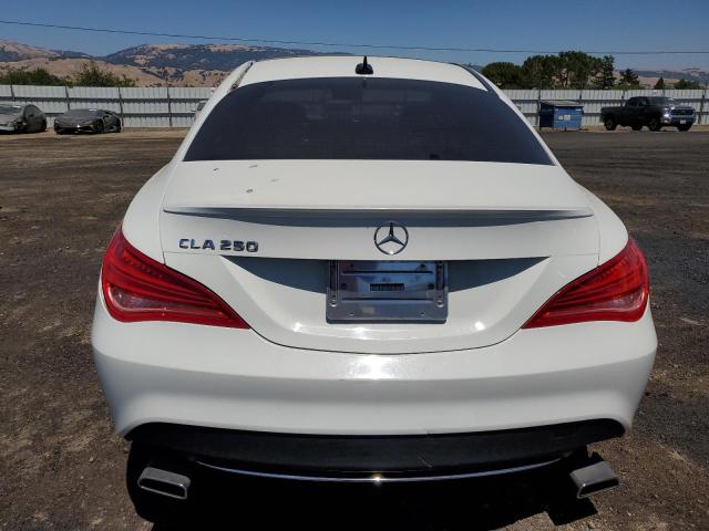 2014 Mercedes-Benz Cla 250 VIN: WDDSJ4EB8EN128154 Lot: 61706894