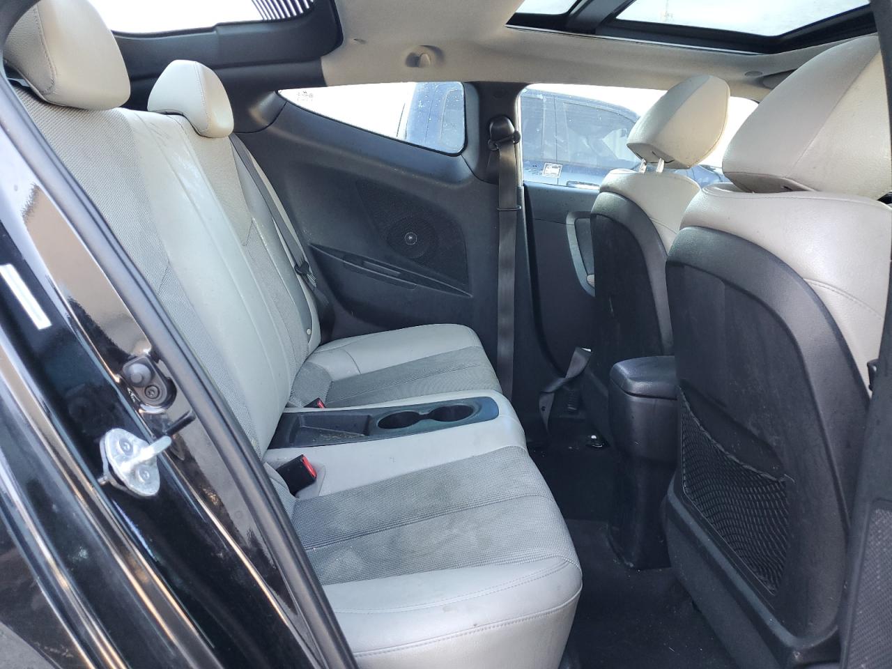 KMHTC6AD6DU137480 2013 Hyundai Veloster