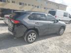 TOYOTA RAV4 LE photo