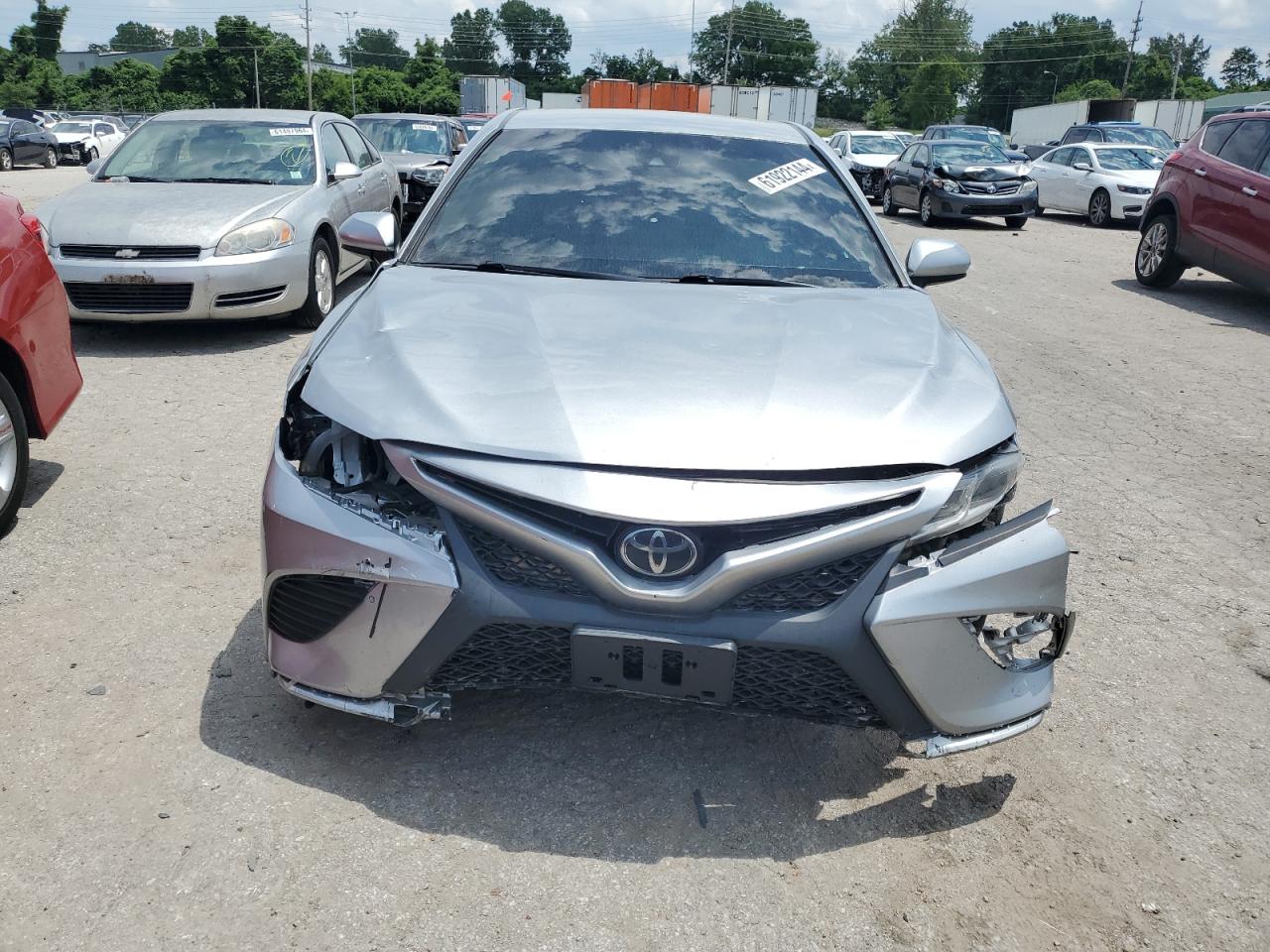 2018 Toyota Camry L vin: 4T1B11HK4JU644916