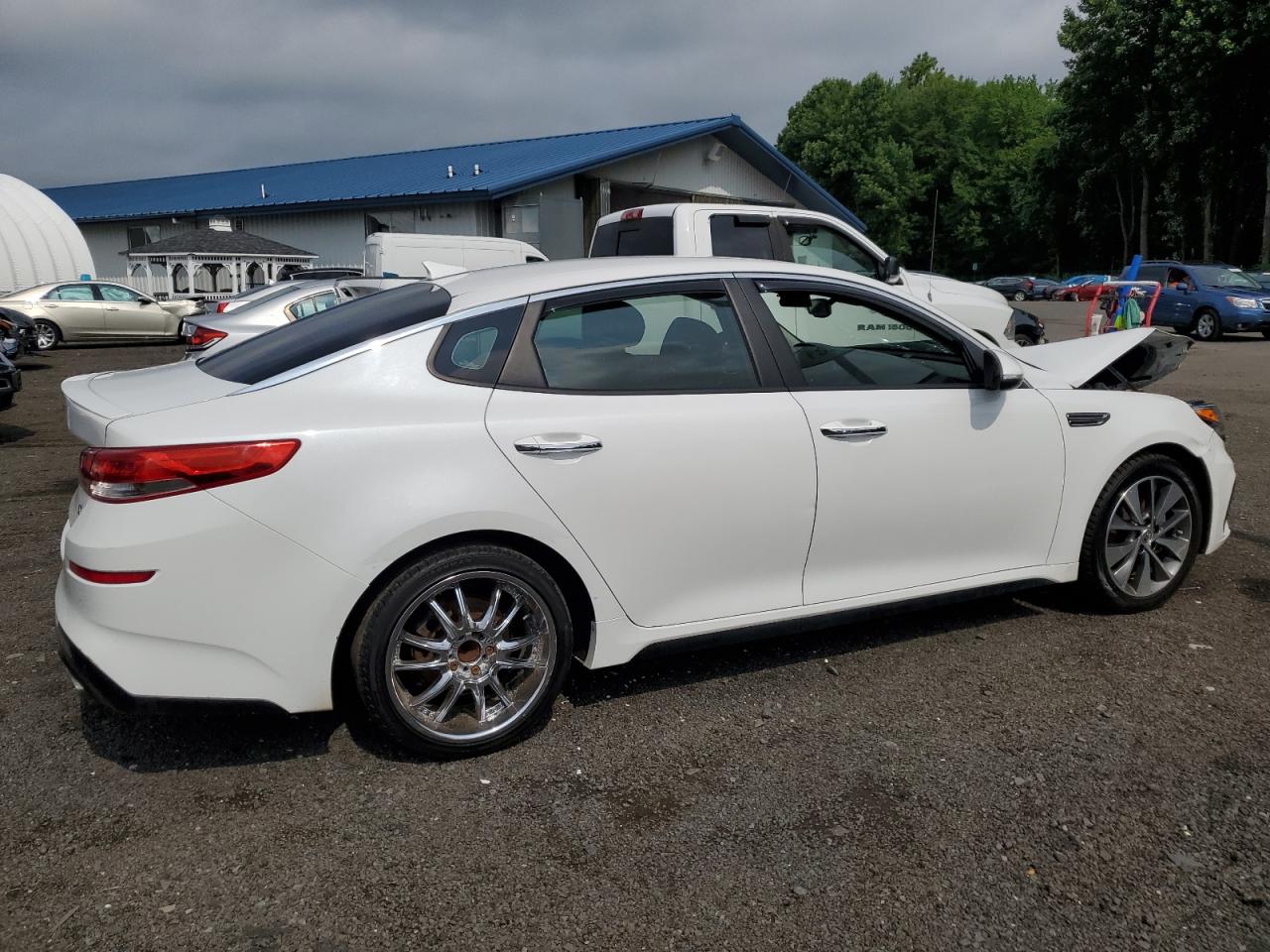 2019 Kia Optima Lx vin: 5XXGT4L32KG293839