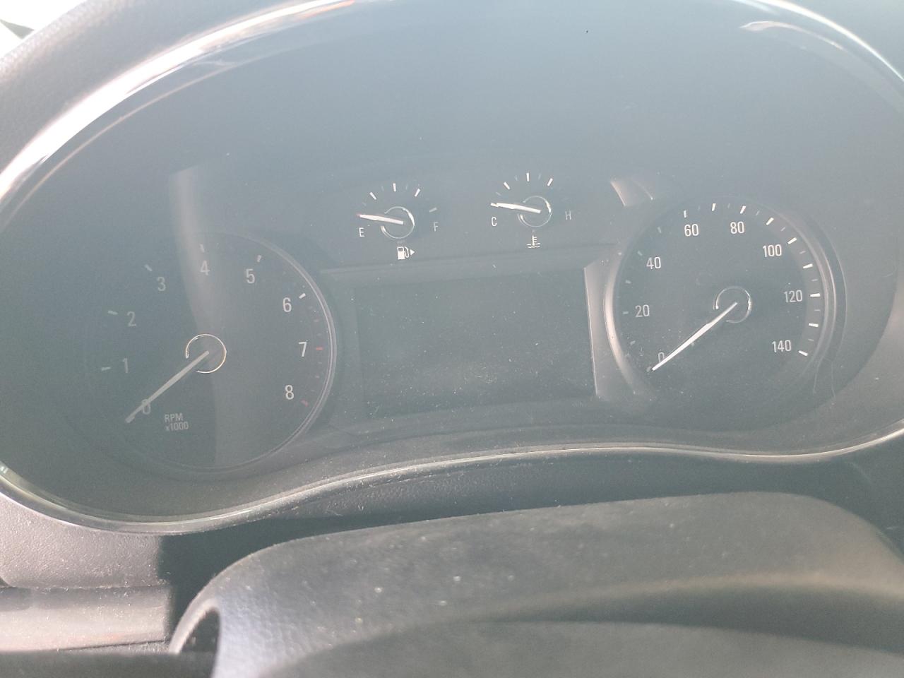 KL4CJ2SB5JB553621 2018 Buick Encore Sport Touring