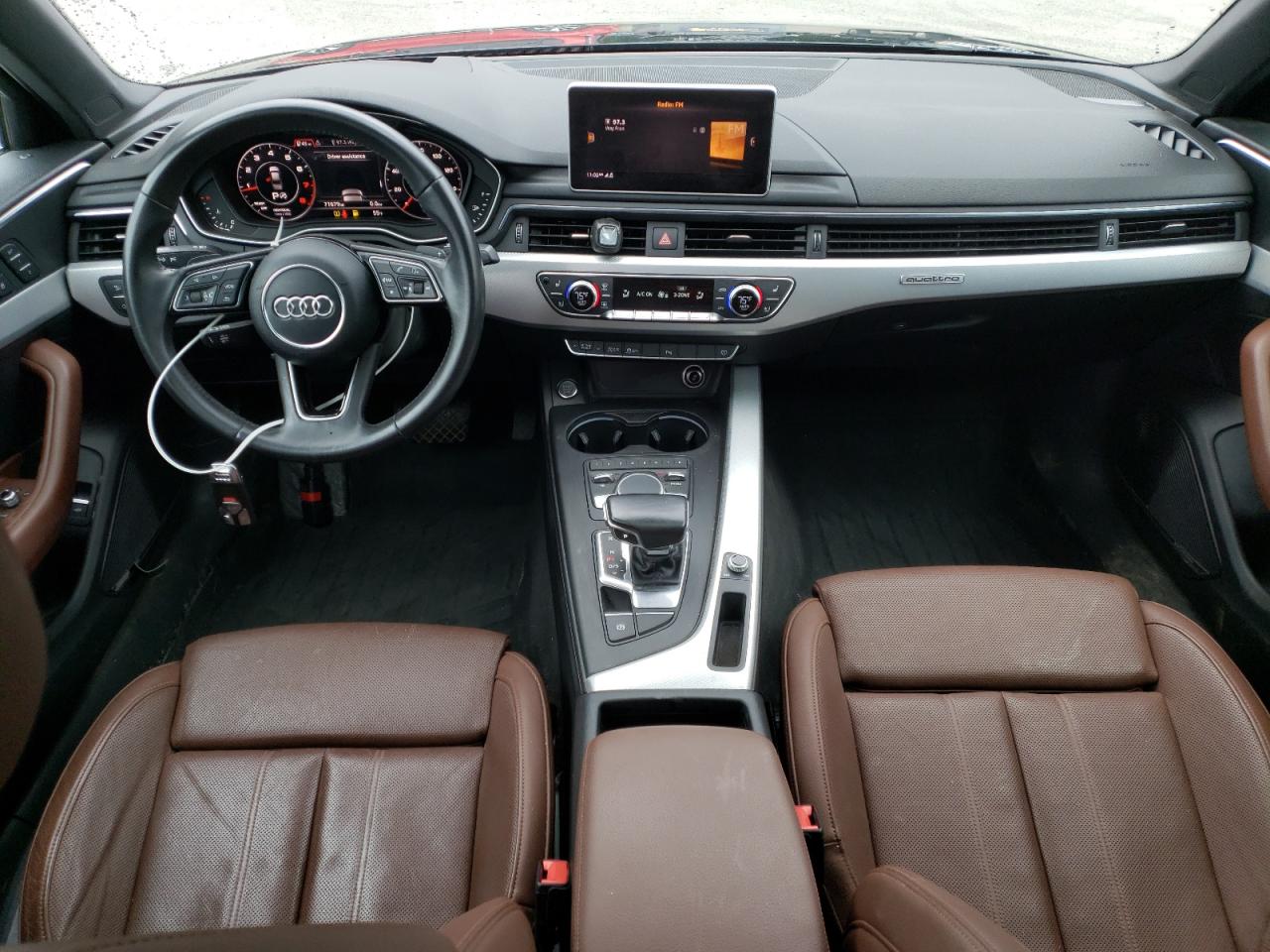 WAUFNAF49HN025583 2017 Audi A4 Prestige