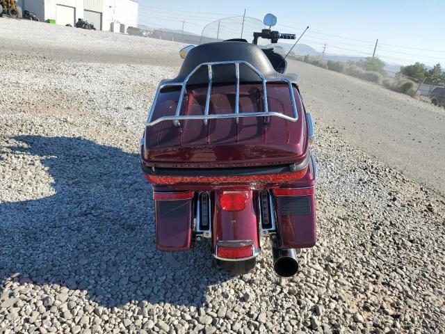 2016 HARLEY-DAVIDSON FLTRU 1HD1KGL18GB656679