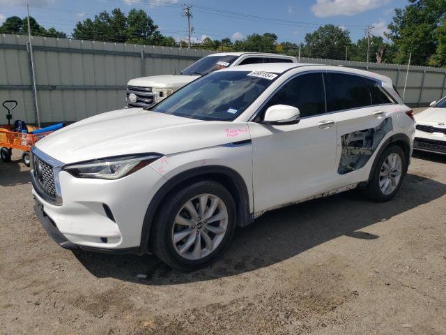 VIN 3PCAJ5M13KF122955 2019 Infiniti QX50, Essential no.1