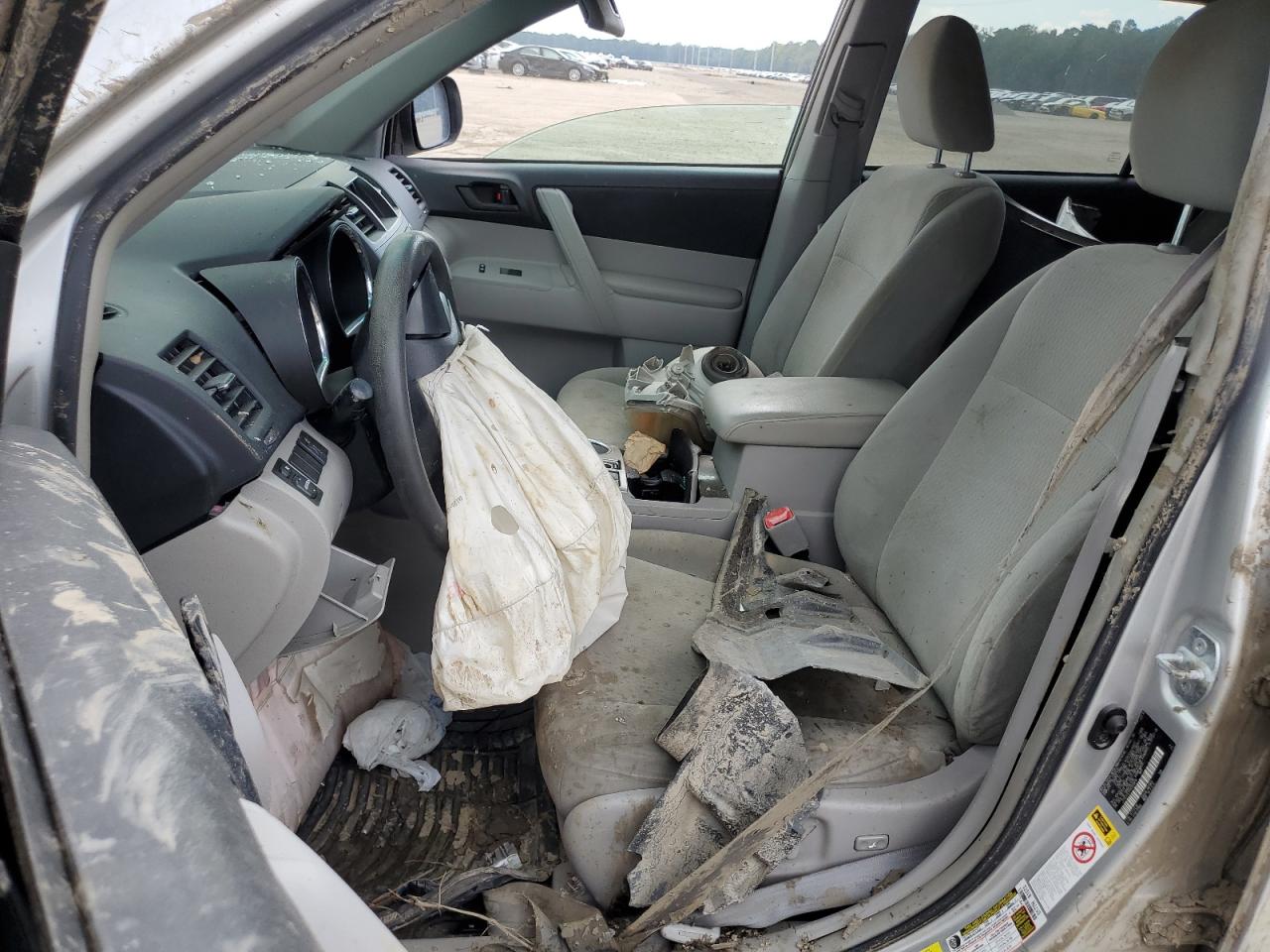 5TDZA3EH7AS002816 2010 Toyota Highlander