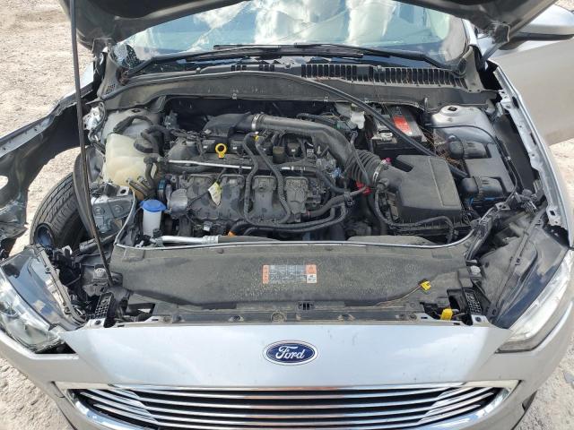 3FA6P0T90LR165864 Ford Fusion SE 11