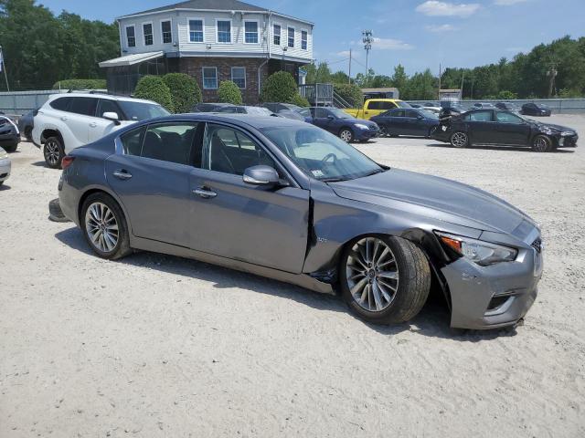 2019 INFINITI Q50 LUXE - JN1EV7AR0KM557938