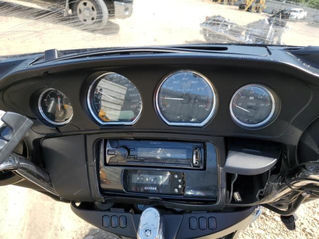 2017 HARLEY-DAVIDSON FLHTP POLI - 1HD1FMC10HB653022