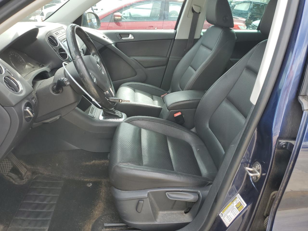 WVGAV7AXXCW521671 2012 Volkswagen Tiguan S