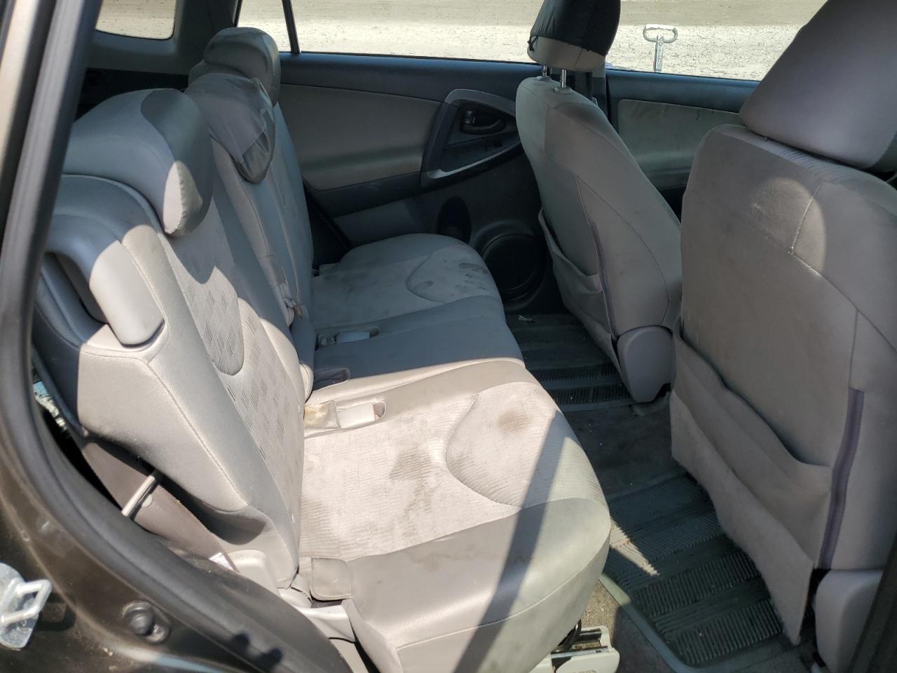 JTMBF33V395003684 2009 Toyota Rav4