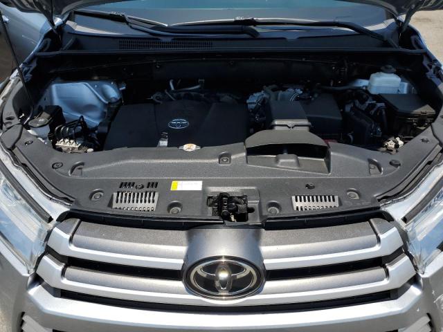 2019 Toyota Highlander Se VIN: 5TDKZRFHXKS571723 Lot: 62570714