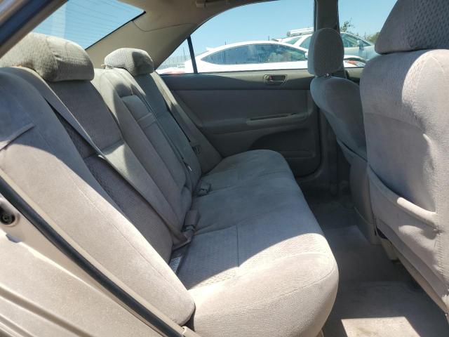 2003 Toyota Camry Le VIN: 4T1BE32KX3U227702 Lot: 61920884