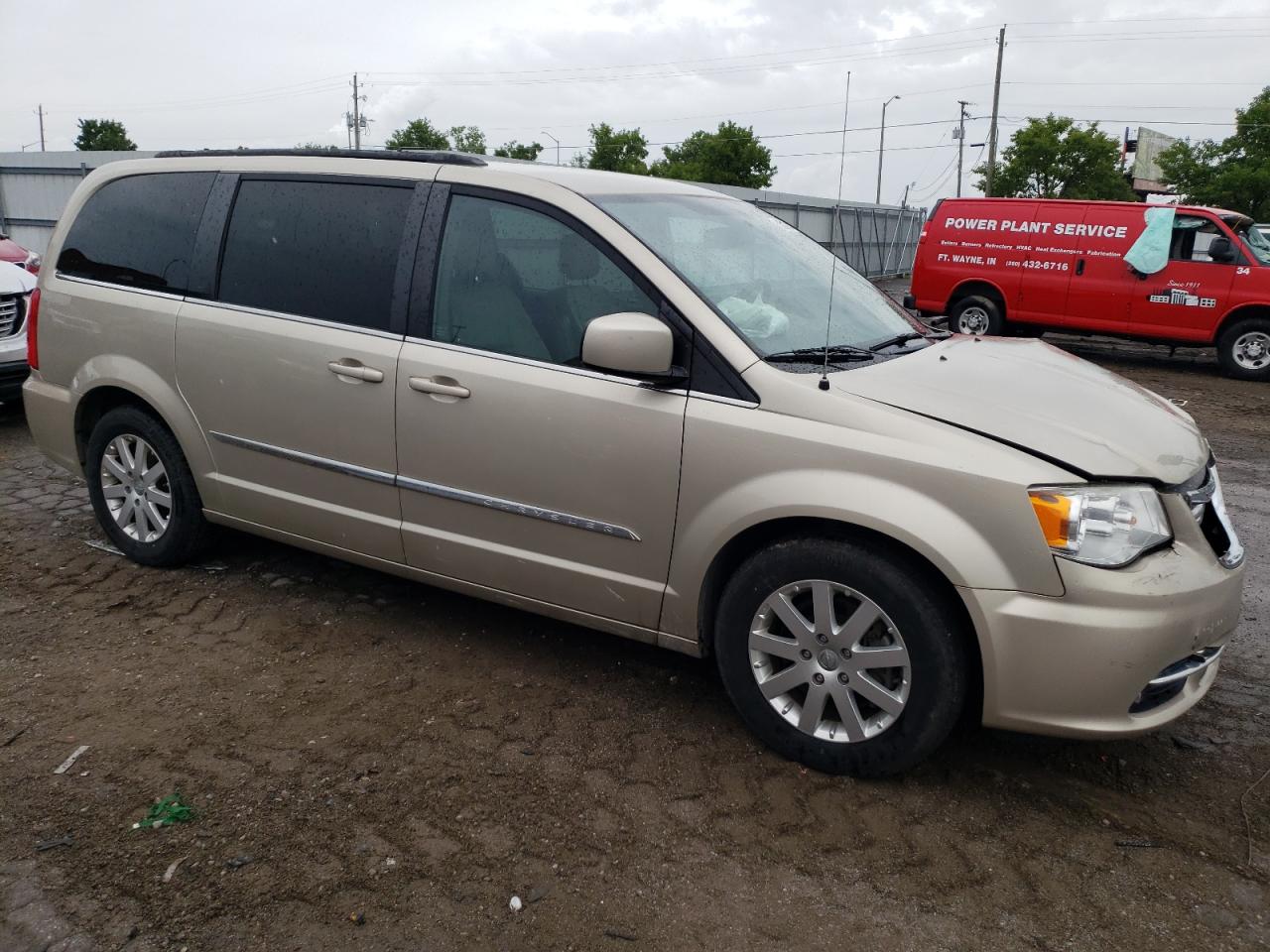 Lot #2733846250 2014 CHRYSLER TOWN & COU