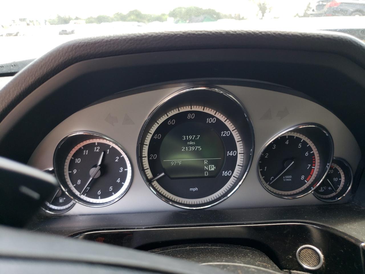 WDDHF8HB7AA172405 2010 Mercedes-Benz E 350 4Matic