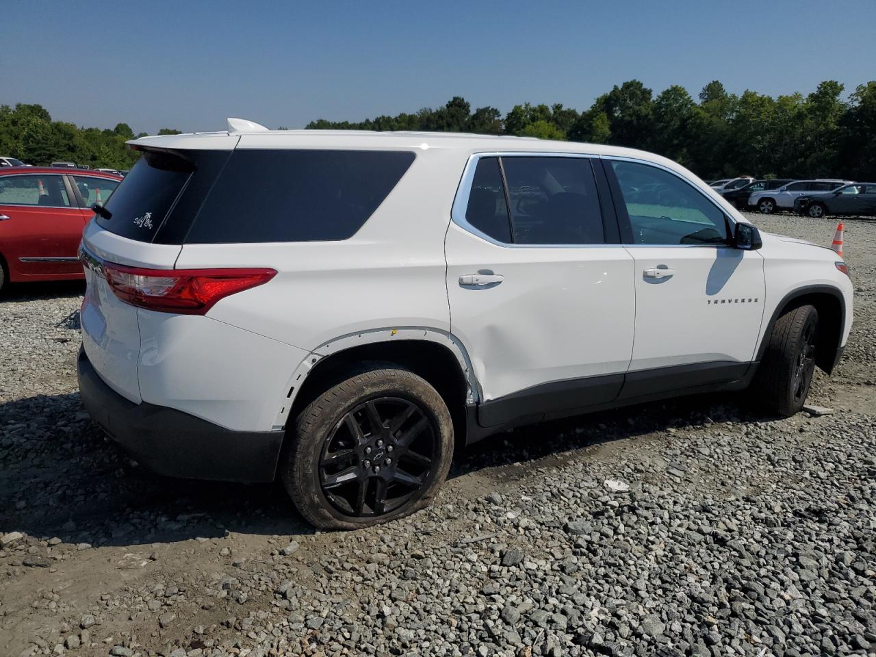 Lot #2748984357 2020 CHEVROLET TRAVERSE L