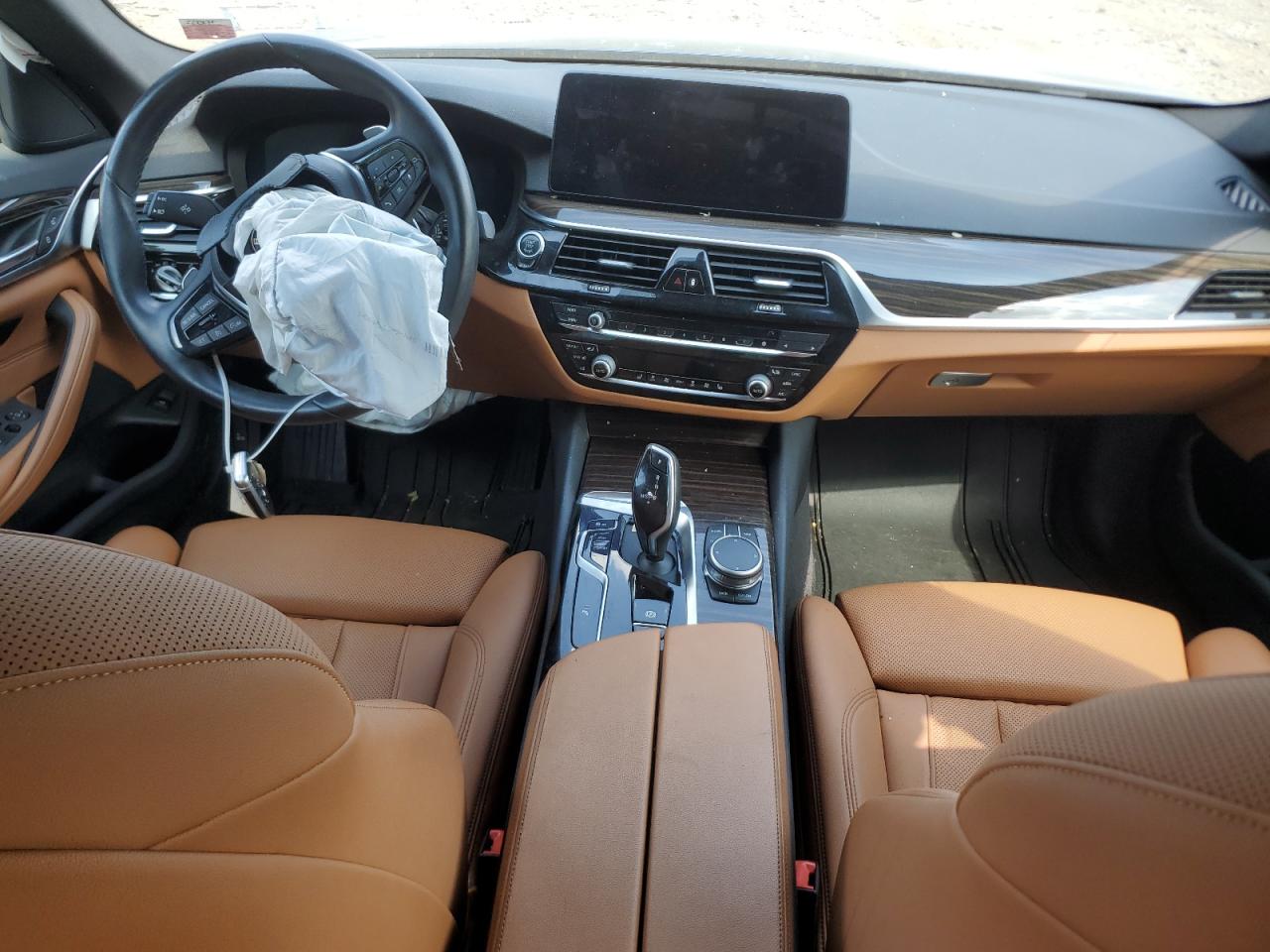 WBA13BJ03MWX00116 2021 BMW 530 Xi