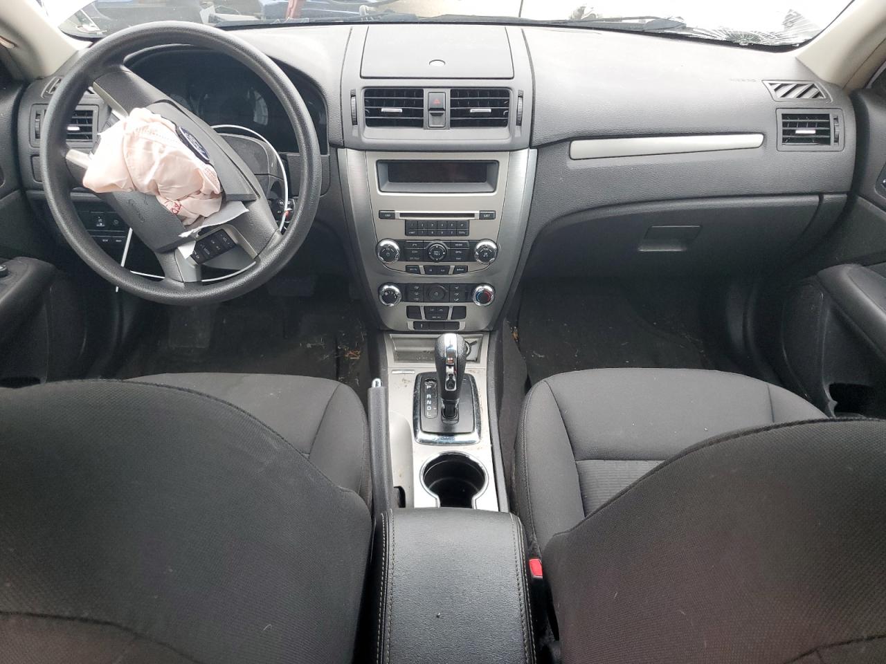 3FAHP0HA0AR169759 2010 Ford Fusion Se